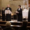 Unterschiedliche orthodoxe Gemeinden beteten im Zürcher Grossmünster gemeinsam für den Frieden
