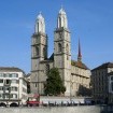 Das Grossmünster wird während der Instandsetzung zu einer Projektionsfläche für Kunst 