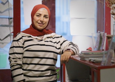 Zahraa al-Assadi ist Migrantin und alleinerziehende Unternehmerin – Hobby: sich sozial engagieren