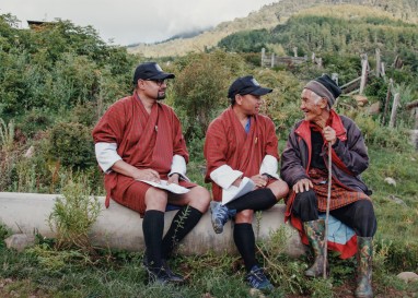 Bhutan misst regelmässig das Glück seiner Bürger. Der Film «Agent of Happiness» zeigt, wie das geht.