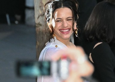 Rosalía versteht ihr so komplexes wie ambitioniertes Album als eine musikalische  Annäherung an Gott