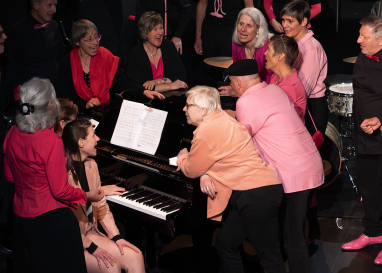 Bündner Kirchgemeinden feiern Gottesdienst mit Jazz-Messe von Bob Chilcott