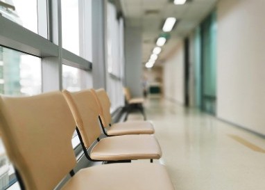 Der Kanton Solothurn will massiv sparen und aus der Finanzierung der Spitalseelsorge aussteigen