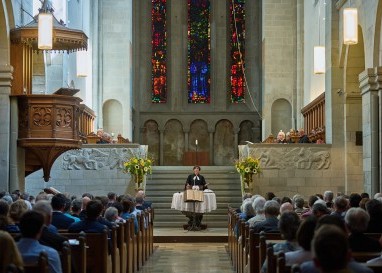 Ein Gespräch mit SRG-Generaldirektorin Susanne Wille über Gemeinsamkeiten zwischen SRG und Kirchen