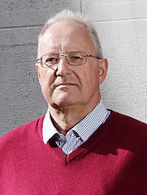 Ulrich Knoepfel (63)